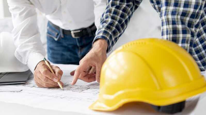 Консультации специалистов